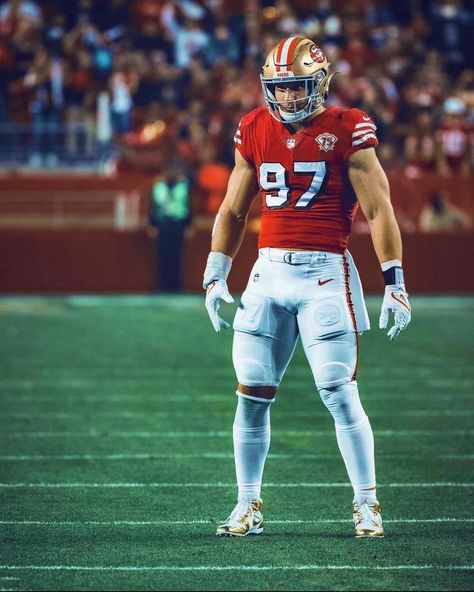 Nfl Jokes, Football America, Nick Bosa, Nfl Football 49ers, Nfl Football Pictures, San Francisco 49ers Football, American Athletes, Nfl 49ers, 49ers Football