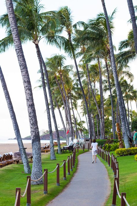 Walking along the Esplanade at Kaanapali Beach in Maui, Hawaii Big Beach Maui, Maui Adventures, Ala Moana Beach Park, Kaanapali Maui, Wailea Beach Resort Maui, Makena Beach Maui, Lovely Moments, Kaanapali Beach, Hawaii Destinations