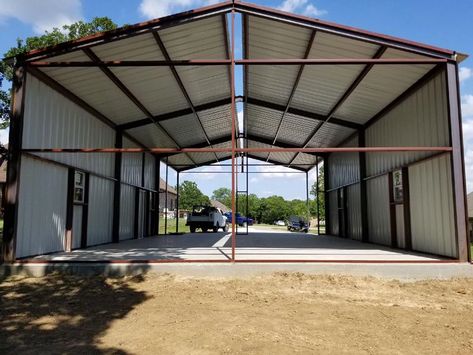 Metal Buildings Welding Workshop Ideas, Carport Gym Ideas, Plywood Showroom, Welding Workshop, Warehouse Layout, Pre Engineered Metal Buildings, Custom Metal Buildings, Tool Garage, Metal Garage Buildings