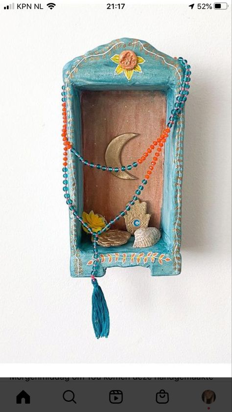 Wall Shrines, Shrines Art, Found Object Art, Spirited Art, Celestial Art, Assemblage Art, Mexican Folk Art, Sacred Art, Arts And Crafts Projects