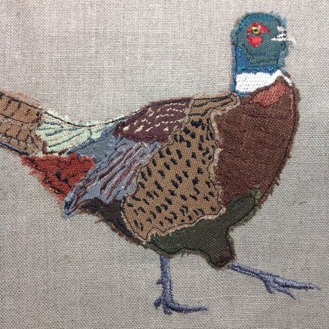 Raw Edge Applique 'Mr Pheasant' Minimal Embroidery, Freehand Machine Embroidery, Applique Art, Bird Applique, Textile Art Embroidery, Raw Edge Applique, Embroidery Stitching, Free Motion Embroidery, Bird Embroidery