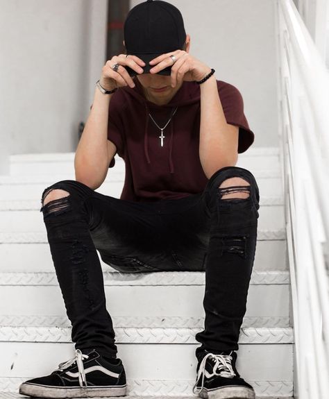 Colby Brock via @outcastcity Colby Brock Outfit, Colby Brock Imagines, Coby Brock, Trap House, Aesthetic Grunge Outfit, Colby Brock, Sam And Colby, Colby, Character Outfits