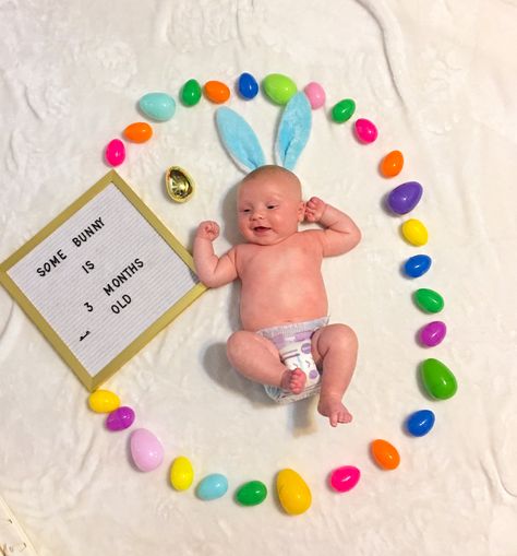 Easter Diy Pictures Baby, 5 Month Old Photo Ideas, Easter Milestone Pictures Boy, Easter Infant Photoshoot, Easter Monthly Baby Picture, My First Easter Photoshoot, Easter Milestone Pictures, 3 Months Photoshoot Ideas, Baby First Easter Pictures