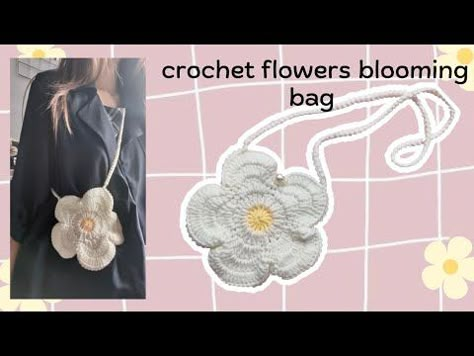 Crochet Bag Flower, Yarn Bag Tutorial, Crochet Flower Bag, Crochet Flower Granny Square Pattern, Crochet Mini Bag, Crochet Curtain Pattern, Woolen Flower, Flower Blooming, Crochet Bag Tutorials