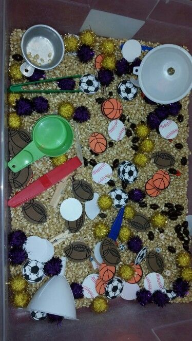 Sensory Sports Activities, Sports Day Eyfs, Exercise Sensory Bin, Sports Tuff Tray Ideas, Sports Learning Activities Preschool, Baseball Sensory Activities, Soccer Sensory Bin, Sport Sensory Bin, Sports Themed Sensory Bin