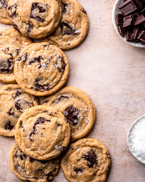 Best Chewy Chocolate Chip Cookies, Bloom Bakery, Bakery Chocolate Chip Cookies, Best Chocolate Chip Cookies Recipe, Oatmeal Cookies Chewy, Buttery Cookies, Chewy Chocolate Chip, Salted Chocolate, Chewy Chocolate Chip Cookies