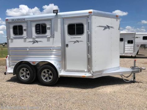 #082BP76-6 - 2021 Platinum Coach 2 H BP with MANGERS 16" tires & wheels Horse Trailer for sale in Kaufman TX 3 Horse Trailer, 2 Horse Trailer, Barrel Racing Tack Rodeo, Bling Horse Tack, Horse Float, Horse Trailers For Sale, Horse Trailer Living Quarters, Livestock Trailers, Barrel Racing Tack