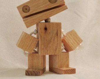 Wooden Robot, Popular Woodworking Projects, Robot Monster, Robot Sculpture, Selling Handmade Items, Woodworking For Kids, Easy Wood Projects, Scrap Wood Projects, Popular Woodworking