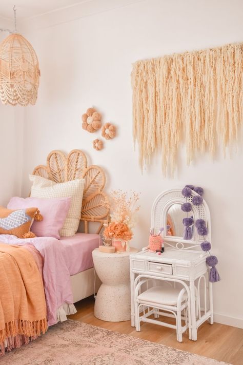 Boho Mermaid Room, Mermaid Girls Bedroom, Rory Room, Croatia House, Flamingo Room, Peach Bedroom, Colors Bedroom, Mermaid Girls, Girl Room Inspiration