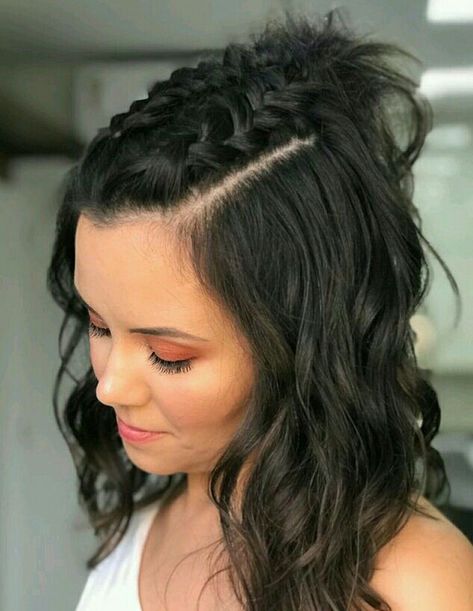 Semi Formal Hairstyles, Formal Hairstyles For Short Hair, Short Relaxed Hairstyles, Ponytail Hairstyles Easy, Short Homecoming Hair, Ball Hairstyles, Long To Short Hair, Prom Hairstyles For Short Hair, Hoco Hairstyles