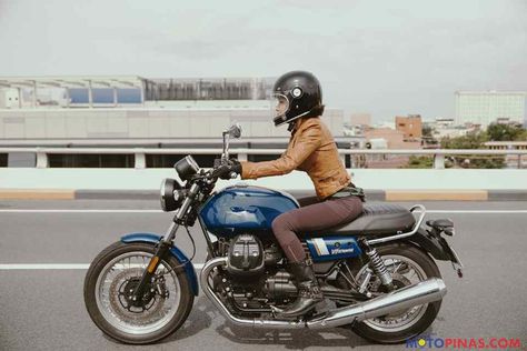 Moto Guzzi V7 Classic, Moto Guzzi V7 Stone, Moto Guzzi V7, Moto Guzzi Motorcycles, Special A, Moto Bike, Bike Reviews, Bikes Girl, Moto Guzzi