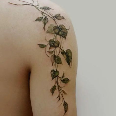 52 Lovely and Exceptional Vine Tattoos Ideas and Designs On Arm - Psycho Tats Rose Vine Tattoos, Flower Vine Tattoos, Around Arm Tattoo, Art Amour, Vine Tattoo, Wrap Tattoo, Bone Tattoos, Omerta Tattoo, Muster Tattoos