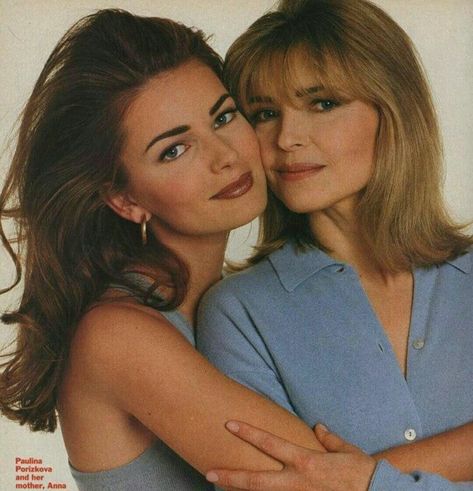 Paulina Porizkova 80s, Paulina Porizkova, Warsaw Pact, Original Supermodels, Beauty Icons, Classic Beauty, Vintage Beauty, World Cup, Fashion Models