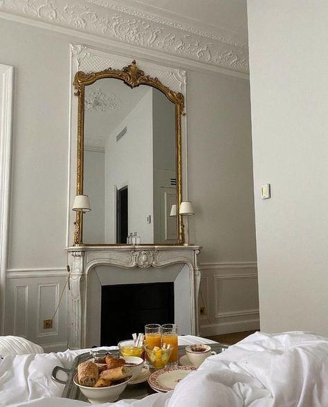 Mirrored Table Decor, Mirrored Table, Parisian Interior, Parisian Apartment, French Interior, Dream Apartment, Breakfast In Bed, House Goals, My Dream Home