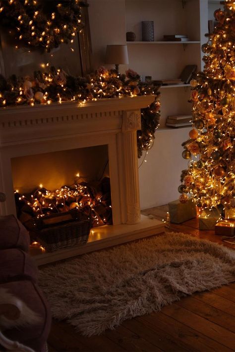 Inside Fireplace Christmas Decor, Electric Fireplace Wall Ideas, Christmas Fireplace Decorations, Fireplace Wall Ideas, Christmas Lights Inside, Fireplace Decorations, Living Room Candles, Cozy Holiday Decor, Electric Fireplace Wall