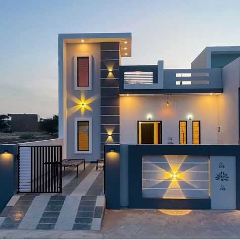 Pant House Design, Home Exterior Ideas Indian, Home Exterior Design Indian, Village House Design Indian, Valuation Design, Modern Elevation Designs For House, House Front Design Indian, House Elevation Design Indian, Elevation Designs For House