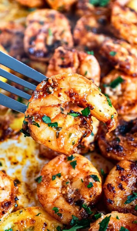 Best Lemon Garlic Shrimp Recipe – Yummy and fully Oven Shrimp, Sauteed Garlic Shrimp, Garlicky Shrimp, Lemon Shrimp, Lemon Garlic Shrimp, Bbq Shrimp, Delicious Seafood Recipes, Scampi Recipe, Shrimp Dinner