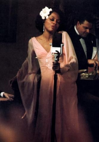 DIANA ROSS AS BILLIE HOLIDAY IN LADY SINGS THE BLUES – Review/Story – Ian Phillips (Author): Music, TV, film Reviews & Interviews Billy Holiday, Diana Ross Supremes, Lady Sings The Blues, Dorothy Dandridge, Vintage Black Glamour, Black Hollywood, Billie Holiday, Miles Davis, Diana Ross