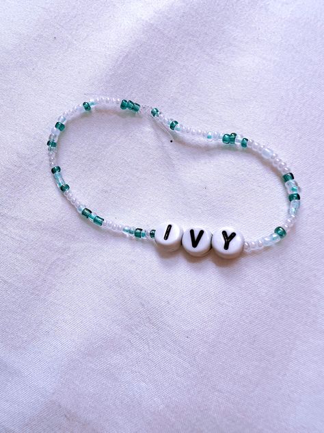 White and green seed bead Ivy friendship bracelet Ivy Friendship Bracelet, Eras Tour Bracelets Evermore, Ivy Bracelet Taylor Swift, Evermore Friendship Bracelet, Evermore Bracelet, Taylor Swift Ivy, Ivy Taylor Swift, Evermore Eras Tour, Ivy Bracelet