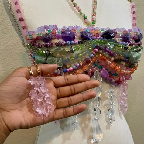 handmade top, artist, art, jewelry, beads, beaded top, crystals, crystal jewelry, shirt, going out top, fashion, outfit inspo, summer, bead, stones Mana Core, Crystals Outfit, Beaded Top Outfit, Beaded Bralette, Body Beads, Body Jewelry Diy, Beaded Bra, Fan Diy, Crystal Jewelry Diy