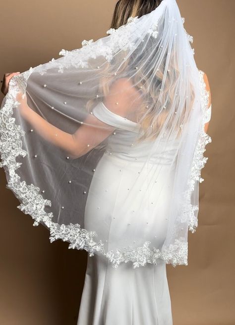 Elbow Veil, Veil For Bride, Veil Pearl, Veil With Lace, Lace Cathedral Veil, Lace Veils Bridal, Fingertip Veil, Pearl Veil, Veil Lace