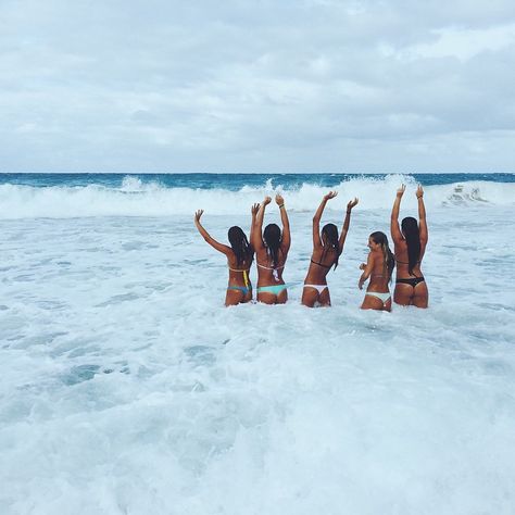 5 Sisters, In The Ocean, At The Beach, The Ocean, The Beach, Water