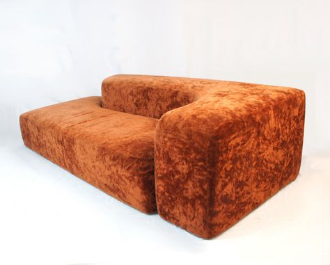 For sale: Italian 70s big space age sofa with original upholstery | #vntg #vintage Upholstery Diy, Italian Sofa, Space Age, Ottoman, 1970s, Upholstery, Sofa, The Originals, For Sale