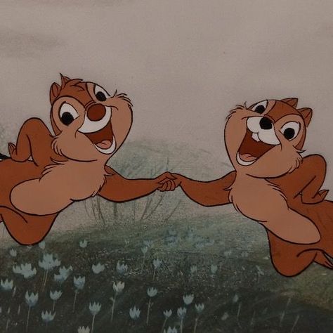 Cartoon Duos Bff Disney, Chip And Dale Aesthetic, Iconic Best Friend Duos, Iconic Cartoon Duos, Iconic Disney Duos, Iconic Duos Cartoon, Duos Cartoon, Famous Cartoon Duos, Duo Disney