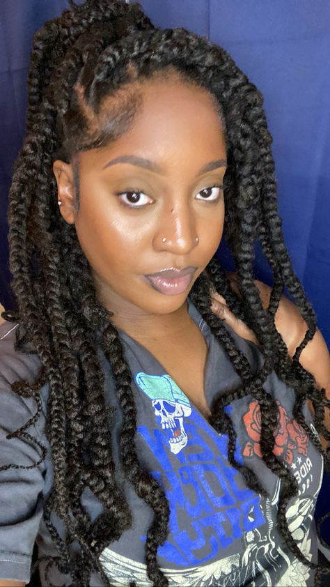 Marley Hairstyles Protective Styles, Marley Box Braids, Jumbo Braids With Marley Hair, Marley Hair Braids, Braids With Marley Hair, Braids Over Locs, Black Hair Stylist, Marley Braids, Bow Braid