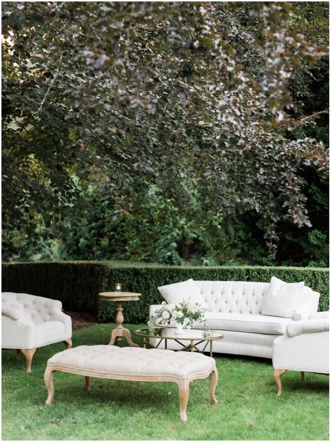 Soft Seating Wedding, Wedding Couch, Marriage Vibes, Bloedel Reserve, Wedding Lounge Furniture, Middleton Place, Party Seating, Wedding Venue Locations, Place Wedding