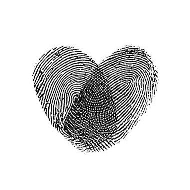 #blackandwhite #dailyinspo #dailypic #heart #love #cute #monochrome #black #white #fingerprints #illustration #drawing #instalove #instagood #instadaily #picoftheday #bestoftheday #instagramhub #photography by blacknwhite.inspo Tattoo Ideas For Moms, Tattoo 2017, Twin Tattoos, Fingerprint Heart, Tattoo Heart, Tattoo For Son, Trendy Tattoo, Arrow Tattoos, Music Tattoos