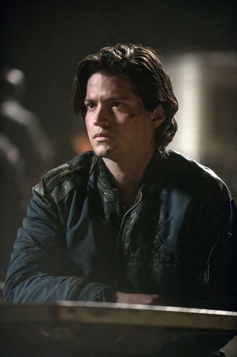 The 100 - Season 2 Episode 6 Still Thomas Mcdonell, The 100 Poster, The 100 Characters, The 100 Cast, The 100 Show, Leo Dicaprio, Mary Shelley, Marvel Actors, We Meet Again