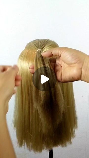 Mazelstar Beautyline on Instagram: "Beautiful Braided Hairstyle for Short Hair EP.661 #hairstyling #hairtutorial #hairstylevideo #cutehairstyles #braidhair #easyhairstyles #kidshairstyles #shorthairstyle #fbviral #fypツ #foryou" Fun Hair Braids, Braided Hair Clips Styles, How To Braid Your Own Hair Videos, Easy Braids For Short Hair Step By Step, Braid Hairstyles For Medium Length Hair Easy, French Braid For Short Hair Tutorial, Mid Length Hair Braid Styles, Hairstyle For Small Hair, Hairstyles For Short Hair For Kids