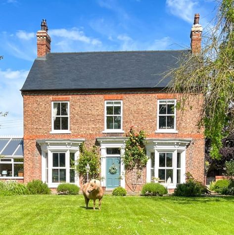 Edwardian House Exterior, Brick Farmhouse, Brick Cottage, Victorian Farmhouse, Edwardian House, Farmhouse Exterior, English Cottage, Brick House, Country Farmhouse