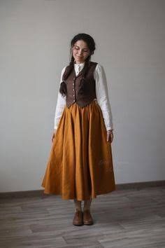 Wanted Aesthetic, Hobbit Cosplay, Victorian Skirt, Character Clothes, Linen Vest, Fashionably Late, Victorian Clothing, Coconut Tree, 1940s Fashion