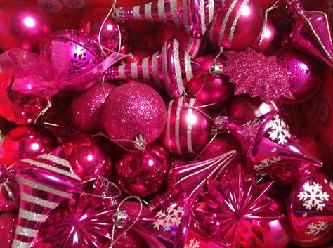 Dark Pink Christmas Tree, Hot Pink Christmas Aesthetic, Hot Pink Christmas Tree, Hot Pink Christmas, Pink Christmas Tree Decorations, Pink Decorations, Pink Ornaments, Pink Christmas Decor, Pink Christmas Ornaments