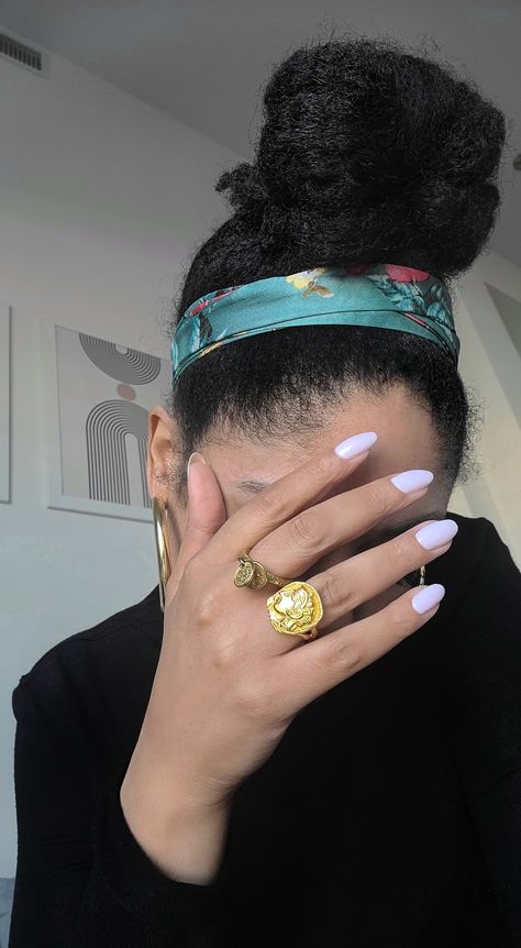 Chelsea Williams | MPH, CCPH on Twitter: "need a vacation.… " White Bunny Nails, African Hair Style, Vegan Yellow Curry, Afro Natural, Bunny Nails, How To Grow Natural Hair, Natural Afro Hairstyles, African Hair, White Bunny