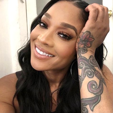 Mimi Faust Mimi Faust, Tattoos For Black Skin, Polynesian Tattoo, Tattoos, Skin, Beauty