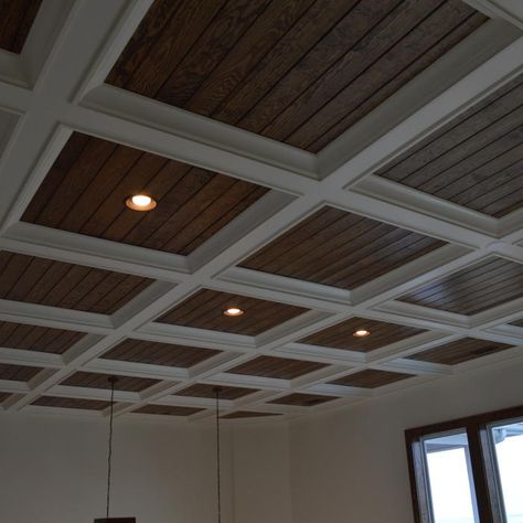 Wood Ceiling Diy, Coffered Tray Ceiling, Wood Ceiling Ideas, Vaulted Wood Ceiling, Kerala Interior, Diy French Doors, Diy Coffered Ceiling, Ceiling Diy, Coffered Ceiling Design