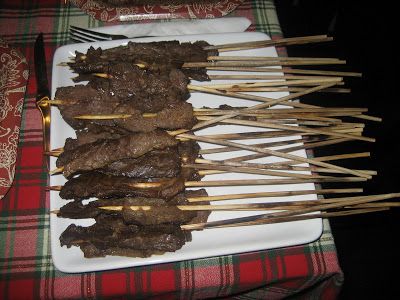 Beef Teriyaki on a stick is always the favorite in our house when we get Chinese take out. It seems like there are never enough and we fight... Terriyaki Beef, Beef Sticks Recipe, Teriyaki Skewers, Beef Teriyaki, Homemade Chinese, Homemade Chinese Food, Teriyaki Recipe, Chicken Spring Rolls, Teriyaki Beef