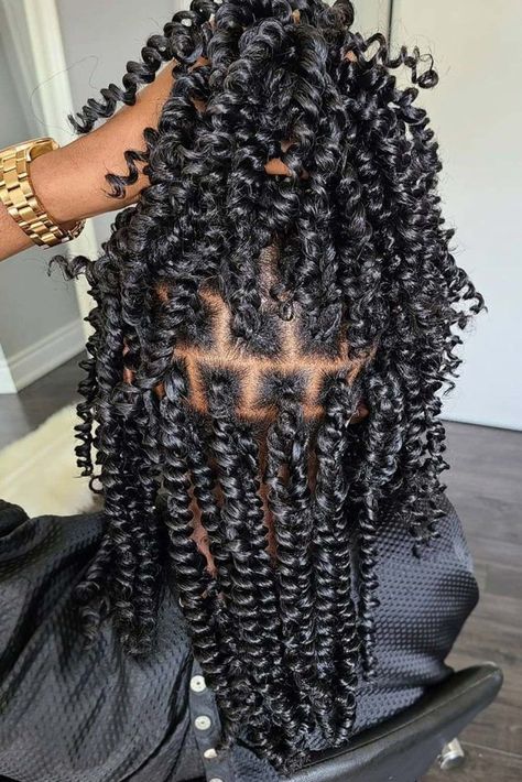 Goddess Spring Twist, Spring Passion Twist, Spring Braids Hairstyles, Short Passion Twists Braids, Short Goddess Passion Twist, Spring Twist Crochet Braids Hairstyles, Short Passion Twists With Curls, Crochet Passion Twist Hairstyles Short, Passion Twists Hairstyle With Curls