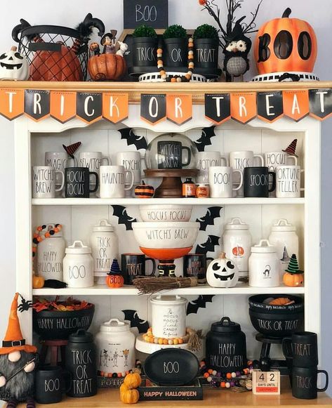 Rae Dunn Halloween display👻🎃💀 Halloween Camping, Halloween Kitchen Decor, Halloween Decor Diy, Rae Dunn Halloween, Scream Halloween, Farmhouse Halloween, Diy Halloween Decor, Halloween Prop, Halloween Kitchen