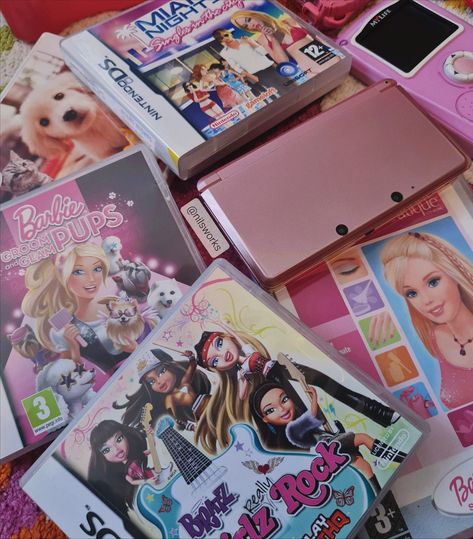 #pink #barbie #bratz #nintendo #nintendo3ds #retro #nostalgia #aesthetic #cute #girly #games Pink 3ds, Girly Games, Nintendo 3ds Games, Game Designer, Pink Games, Girl Games, Nintendo Ds Games, Nostalgia Aesthetic, Childhood Memories 2000