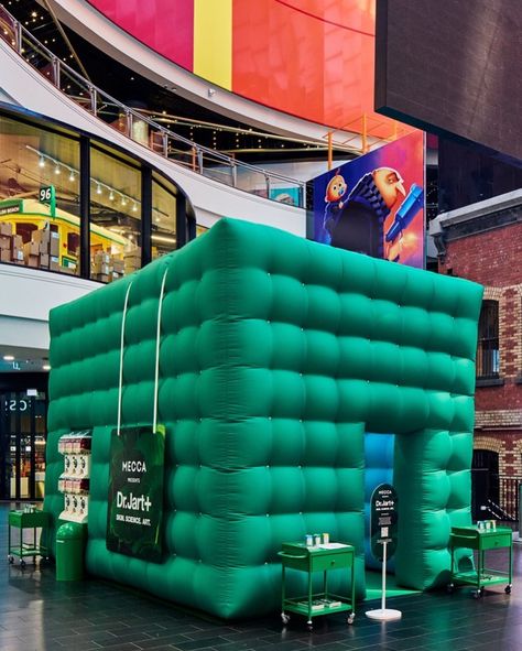 MECCA PRESENTS DR.JART+ POP UP A bold and vibrant entrance for viral skin care brand #DrJart bouncing into @meccabeauty Pic credit @hughdaviesphoto Viral Skincare, Event Entrance, Skincare Advice, Melbourne Central, Brand Pop, Dr Jart, Retail Experience, Pop Up Event, Skincare Brand