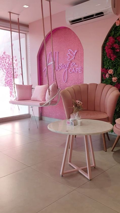 Small Pink Salon Ideas, Barbie Salon Ideas, Big Beauty Salon, Pink Cafe Design Ideas, Pink Hair Salons, Nails Salon Decoration Ideas, Pink Boutique Interior Design, Pink Hair Salon Aesthetic, Pink Nail Salon Decor