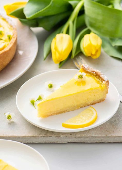 Lemon Tart Recipes, French Lemon Tart Recipe, French Lemon Tart, Shortcrust Pastry Recipes, French Tart, Lemon Tart Recipe, France Food, Tart Filling, Tea Party Food