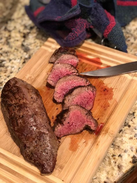 Ostrich Meat, Ny Steak, Rib Steak, Best Steak, Ribeye Steak, Health Dinner Recipes, Lamb Chops, Food Goals, Recipe For Mom