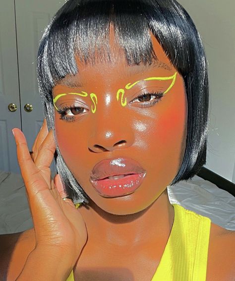 Crystal Eye Makeup, Yellow Makeup, Face Art Makeup, Graphic Makeup, Makeup For Black Skin, Graphic Eyeliner, Cool Makeup Looks, Unique Makeup, Dope Makeup