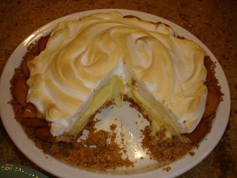 Ice Box Pie, Lemon Icebox Pie, Icebox Pie, Lemon Ice, Bake Desserts, Lemon Pie, Perfect Pies, Vanilla Wafers, Lemon Desserts