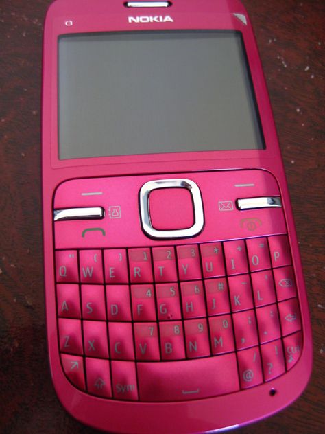 Hot Pink Nokia C3 Nokia Flip Phone, Pink Nokia, 2000s Tech, Nokia Wallpaper, Y2k Tech, Village Scene Drawing, Samsung Galaxy Tablet, 2000s Girl, Y2k Phone